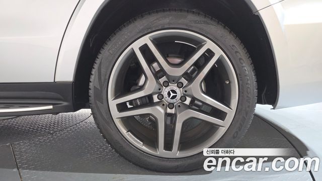 Mercedes-Benz GLS-Class GLS350 d 4MATIC