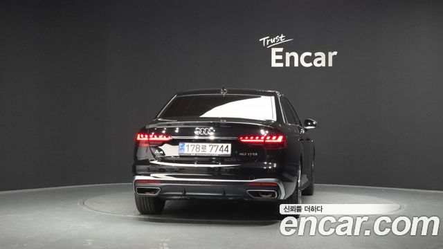 Audi A4 40 TFSI Premium