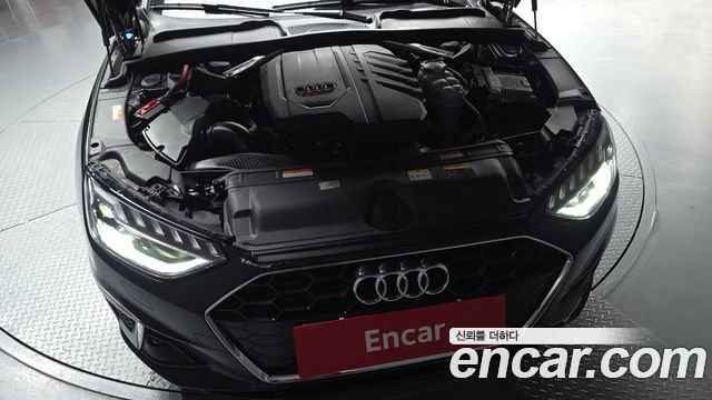 Audi A4 40 TFSI Premium