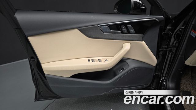 Audi A4 40 TFSI Premium