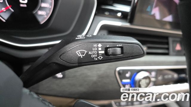 Audi A4 40 TFSI Premium