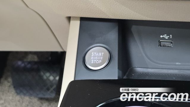 Audi A4 40 TFSI Premium