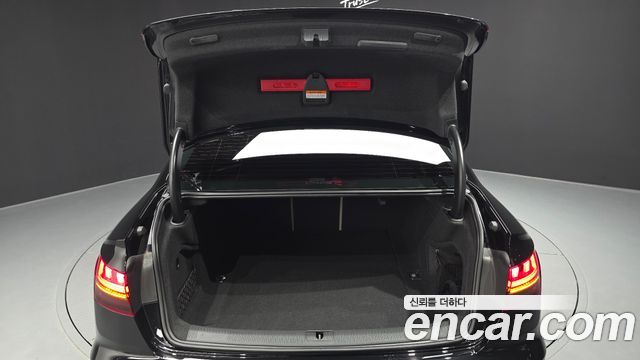 Audi A4 40 TFSI Premium