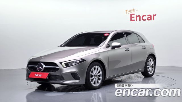 Mercedes-Benz A-Class A220 Hatchback