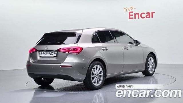 Mercedes-Benz A-Class A220 Hatchback