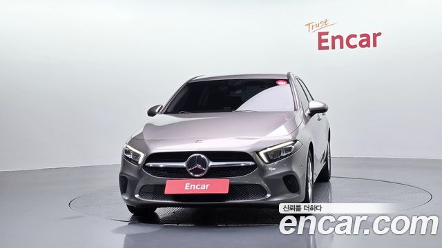 Mercedes-Benz A-Class A220 Hatchback