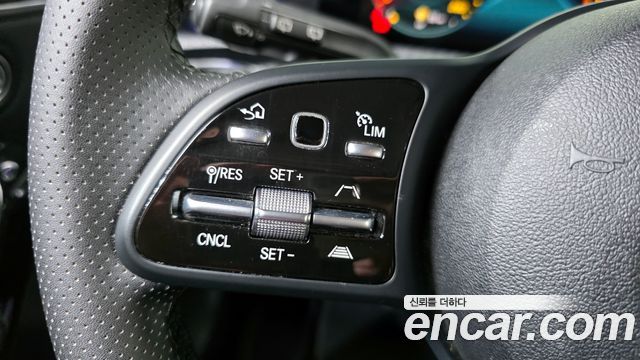 Mercedes-Benz A-Class A220 Hatchback