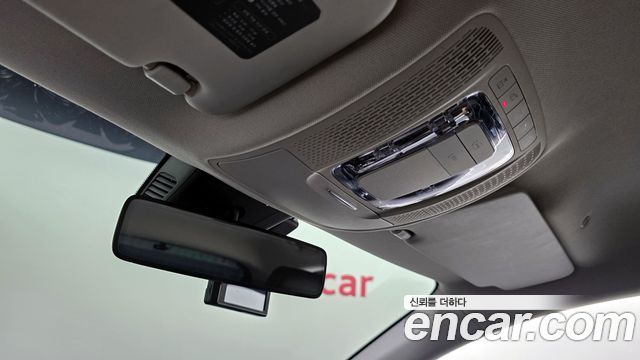 Mercedes-Benz A-Class A220 Hatchback