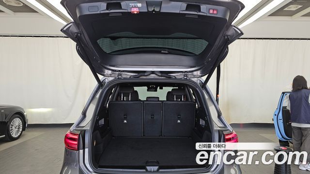 Mercedes-Benz GLB-Class AMG GLB35 4MATIC