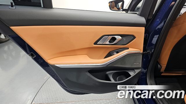 BMW 3-Series 320i M Sport
