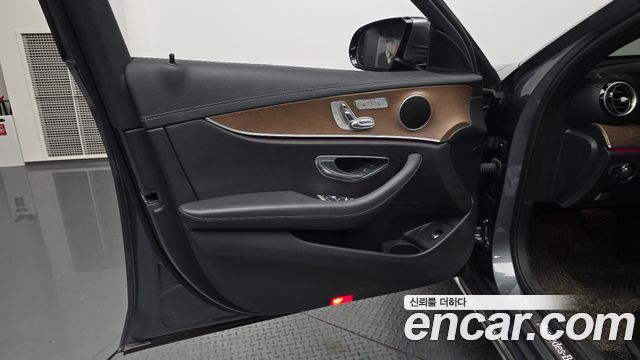 Mercedes-Benz E-Class E250 Exclusive