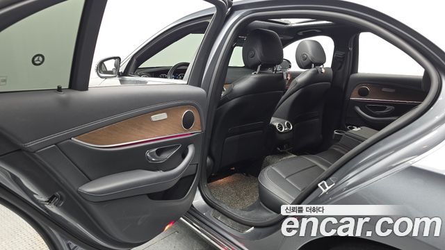 Mercedes-Benz E-Class E250 Exclusive