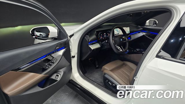 BMW 5-Series 520i M Sport