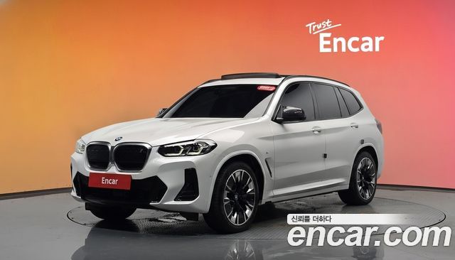 BMW iX3 M Sports