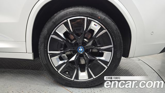 BMW iX3 M Sports