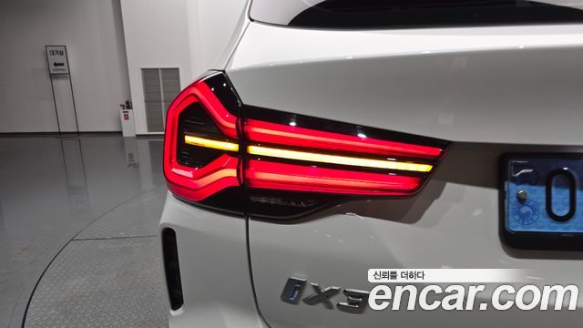 BMW iX3 M Sports