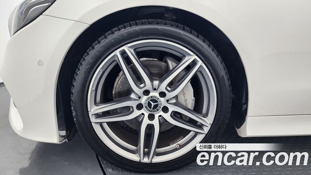 Mercedes-Benz E-Class E220d Cabriolet