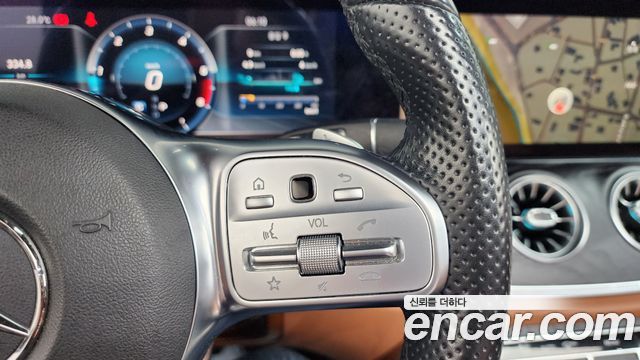 Mercedes-Benz E-Class E220d Cabriolet