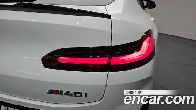 BMW X4 xDrive M40i