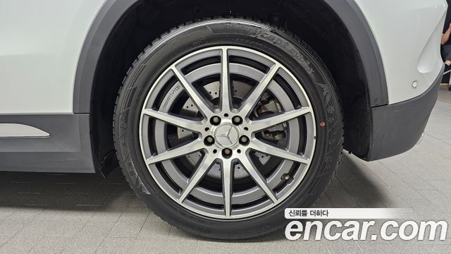 Mercedes-Benz GLA-Class GLA45 AMG 4MATIC+