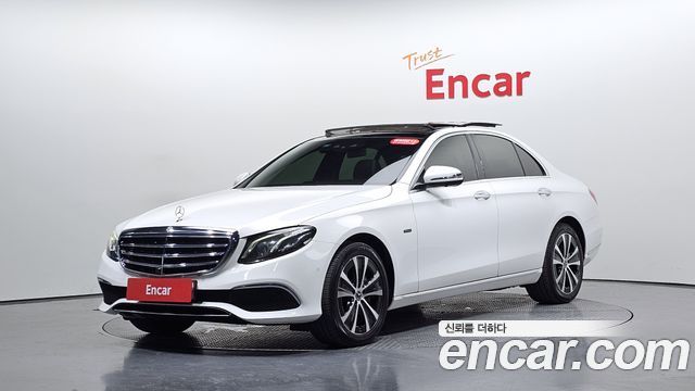 Mercedes-Benz E-Class E300e Exclusive