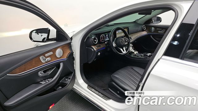 Mercedes-Benz E-Class E300e Exclusive