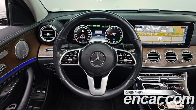 Mercedes-Benz E-Class E300e Exclusive