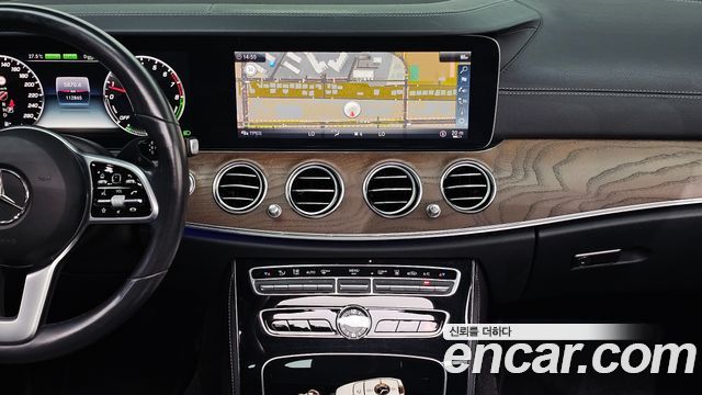 Mercedes-Benz E-Class E300e Exclusive