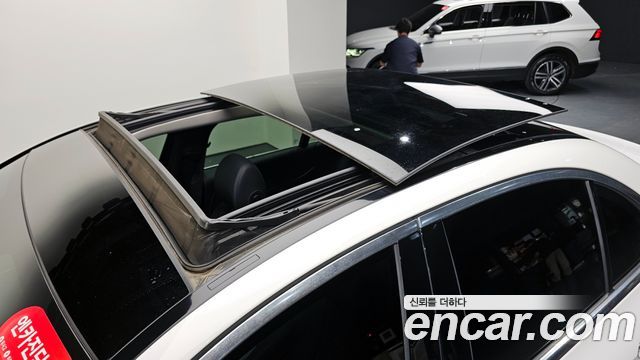 Mercedes-Benz E-Class E300e Exclusive
