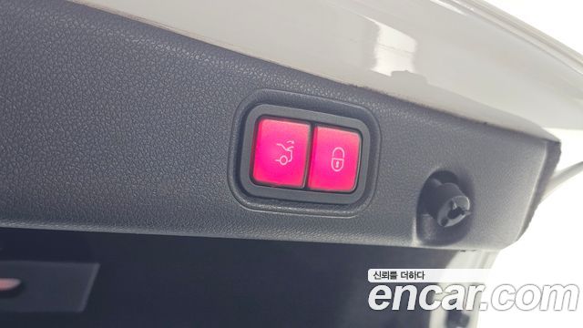 Mercedes-Benz E-Class E300e Exclusive