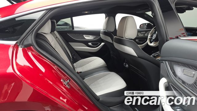 Mercedes-Benz AMG GT 4Door 43 4MATIC+ Dynamic Red Blossom