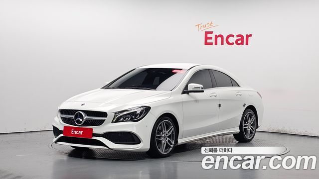 Mercedes-Benz CLA-Class CLA220 AMG Line
