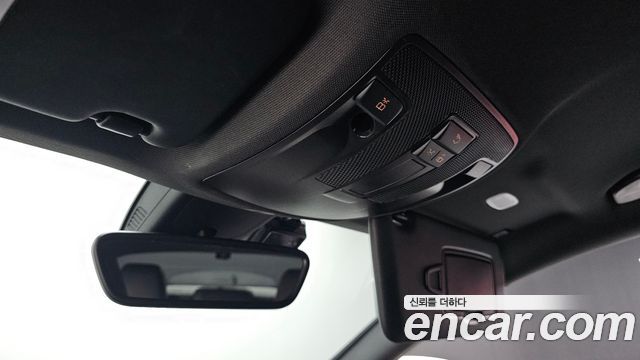 Mercedes-Benz CLA-Class CLA220 AMG Line