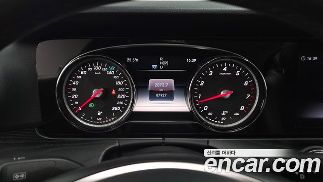 Mercedes-Benz E-Class E200 Avantgarde