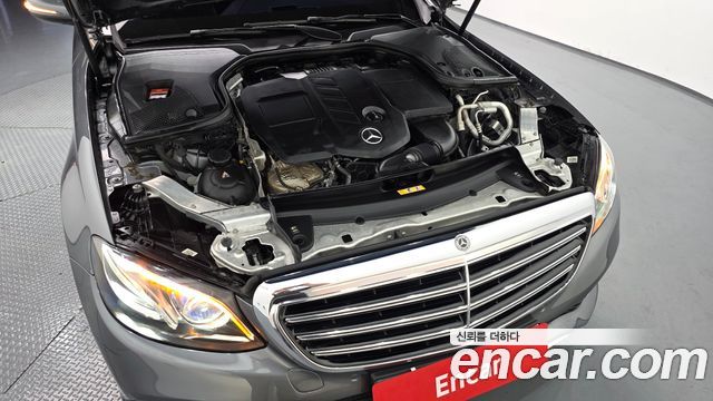 Mercedes-Benz E-Class E220d 4MATIC Exclusive