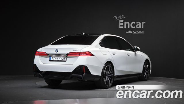 BMW 5-Series 530i xDrive M Sport