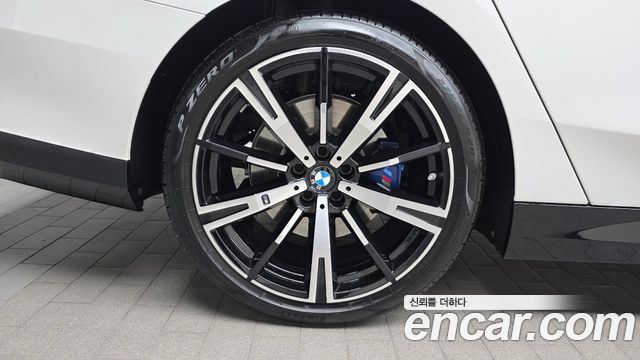 BMW 5-Series 530i xDrive M Sport