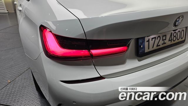 BMW 3-Series 320i M Sport
