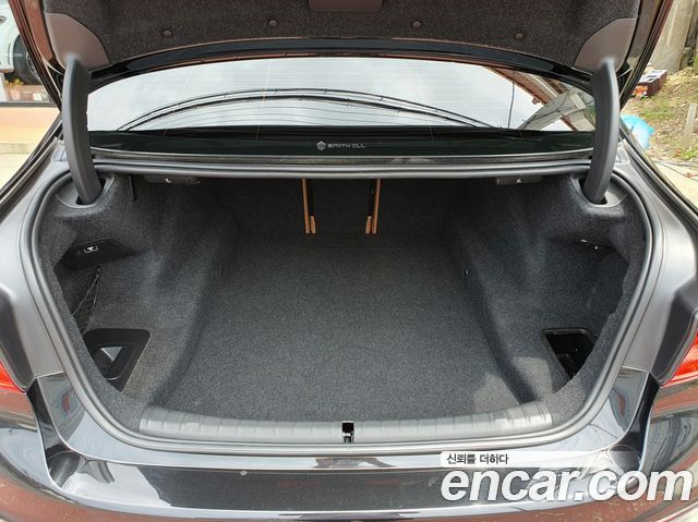 BMW 5-Series 520d M Sport Package Plus
