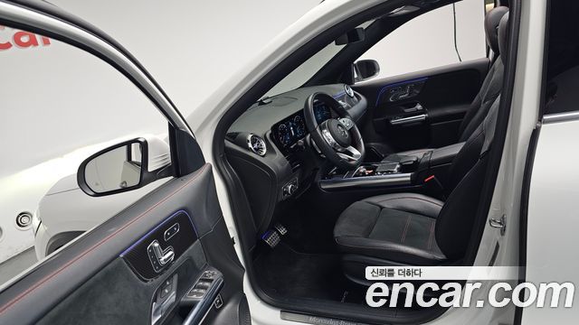 Mercedes-Benz GLA-Class GLA250 4MATIC