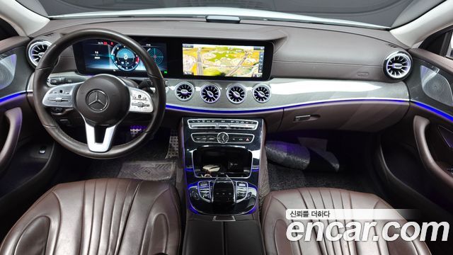 Mercedes-Benz CLS-Class CLS300d AMG Line