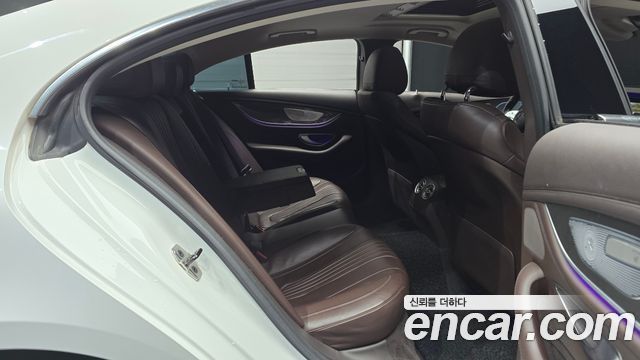 Mercedes-Benz CLS-Class CLS300d AMG Line