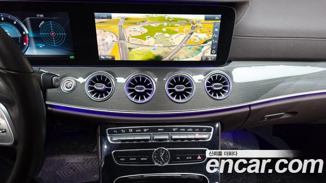 Mercedes-Benz CLS-Class CLS300d AMG Line