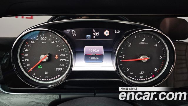 Mercedes-Benz E-Class E220d Avantgarde