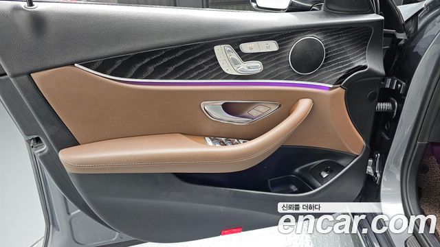 Mercedes-Benz E-Class E220d Avantgarde