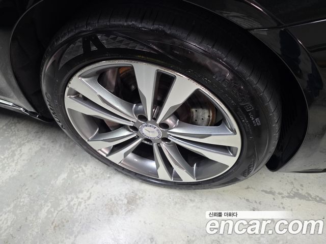 Mercedes-Benz S-Class S500L 4MATIC