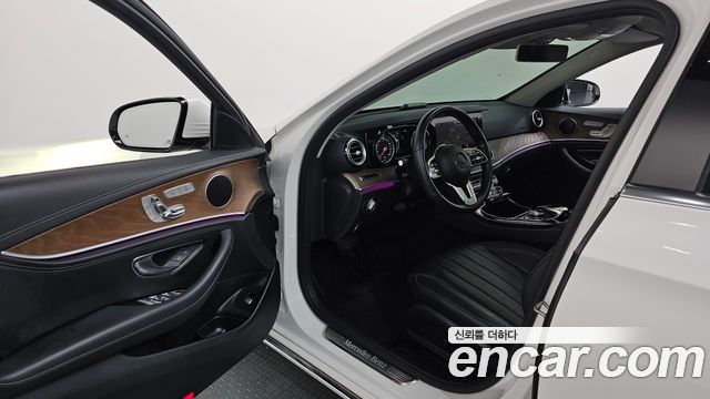 Mercedes-Benz E-Class E220d 4MATIC Exclusive