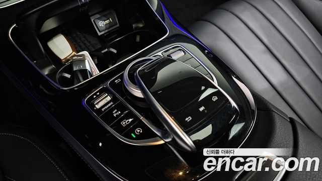 Mercedes-Benz E-Class E220d 4MATIC Exclusive
