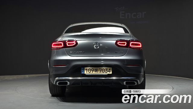 Mercedes-Benz GLC-Class GLC220 d 4MATIC Coupe