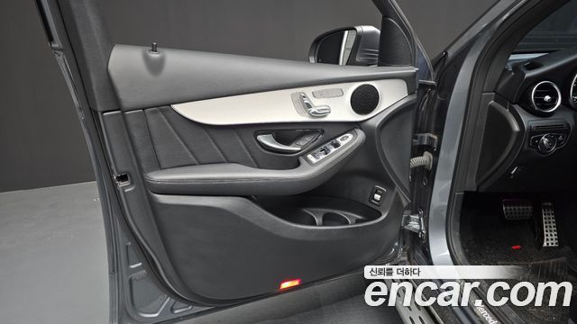 Mercedes-Benz GLC-Class GLC220 d 4MATIC Coupe